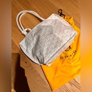 White reversible Anjou Goyard tote bag